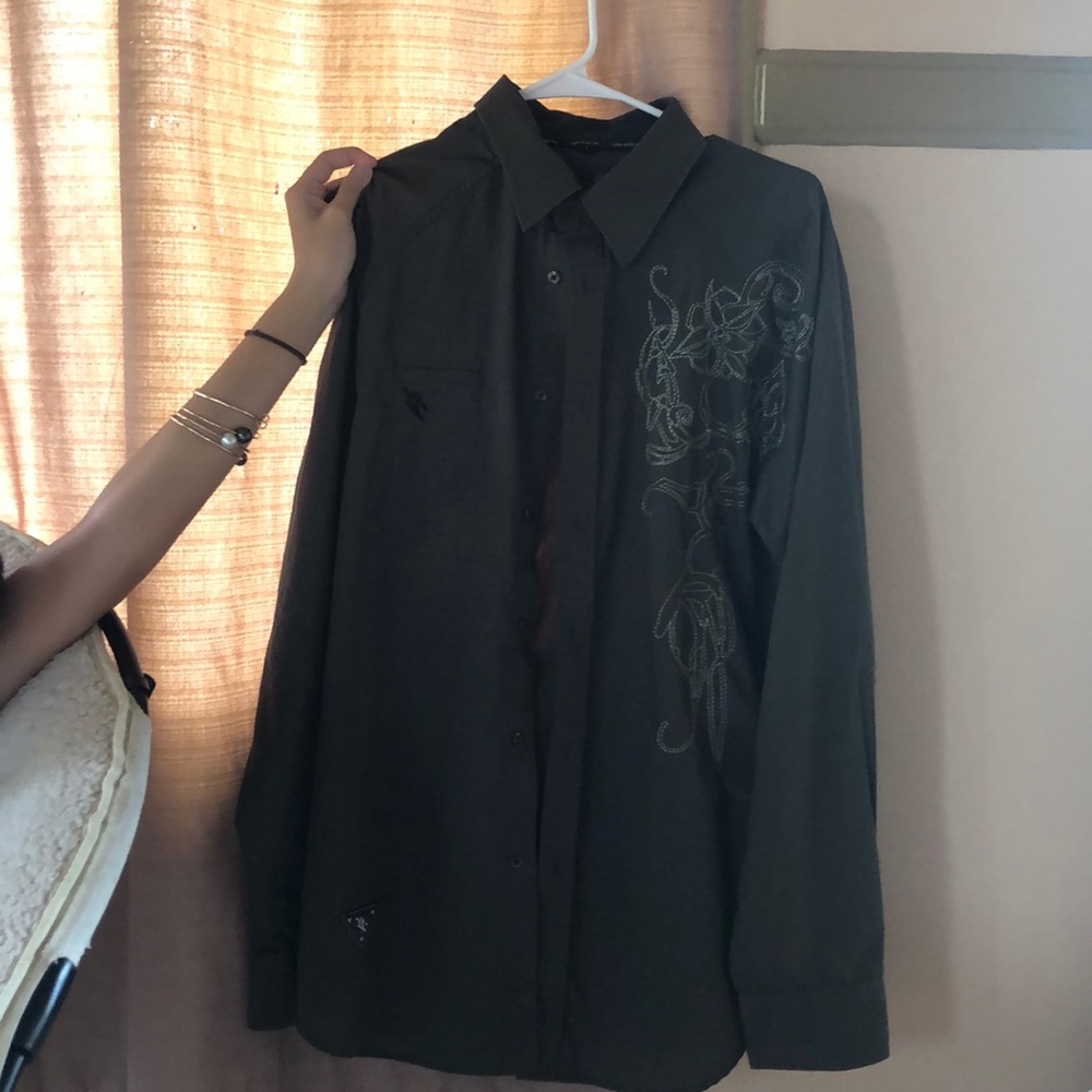 The hui boy olive green large button up shirt